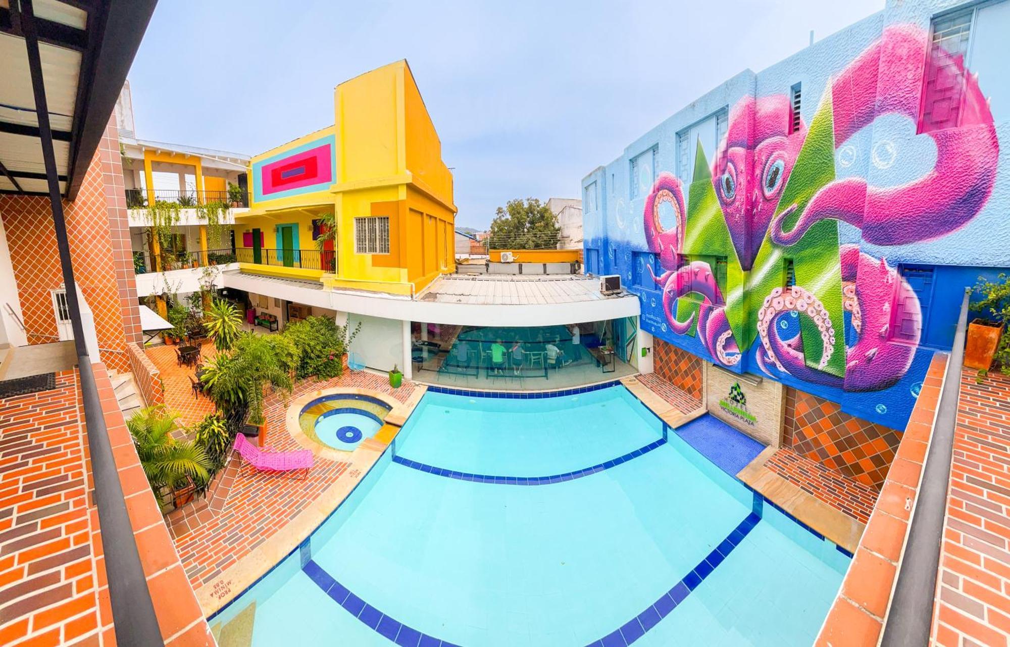 Hotel Millenium Victoria Plaza Cucuta Bagian luar foto